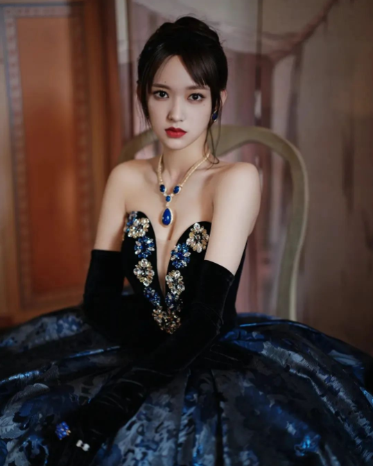 【美女】为什么男人都喜欢程潇的身材？“内娱卡戴珊”罢了！（组图） - 7