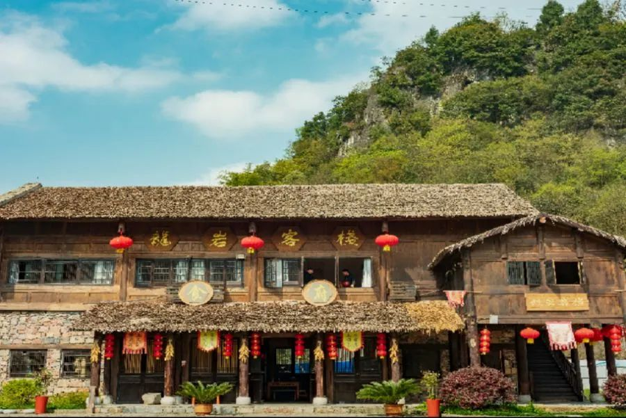中国旅游日丨当周末遇上旅游日,不敢想象今天到汇川玩的你会有多快乐!