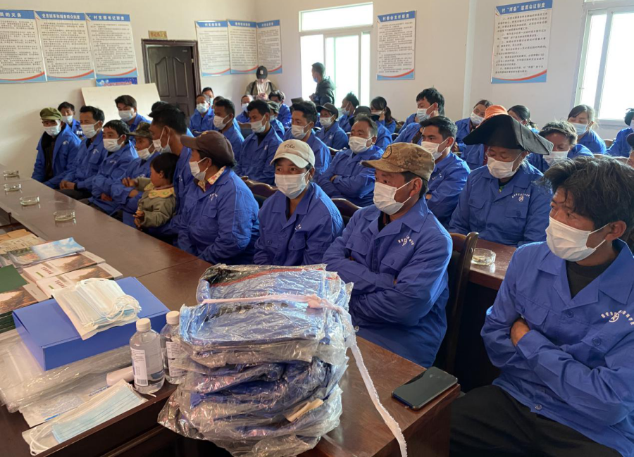 掌握科学种植花椒的技能,激发群众的内生动力,3月5日,烟袋镇会同县