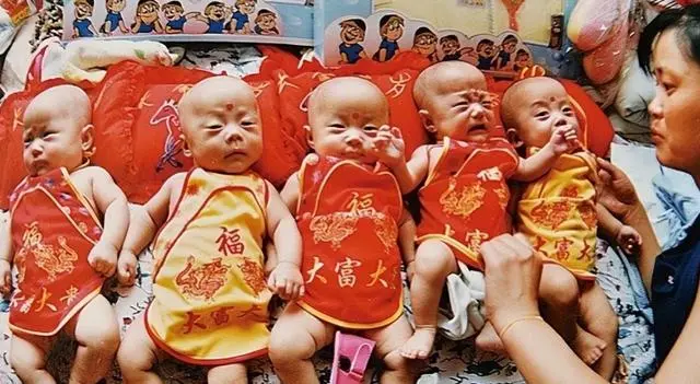 中国首例五胞胎，曾被评价为北京奥运会的真人“福娃”，如今怎样了？（组图） - 3