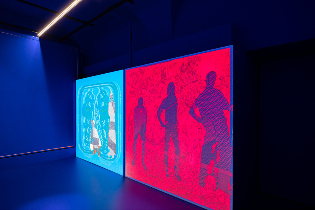 2021新趋势？“克莱因蓝”到底 火成个什么样...!的图11