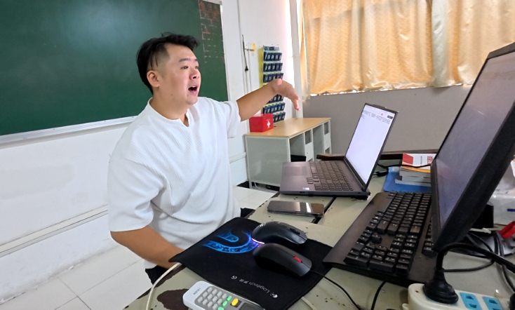 屏幕截图 2026-10-15 092552.png
