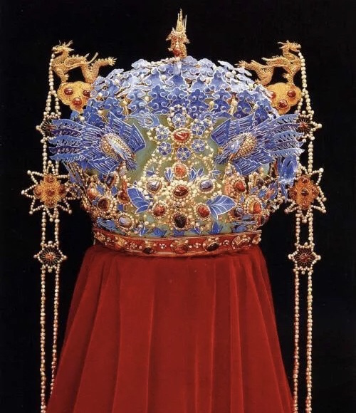 美博产品馆|“凤冠威仪”才是明朝女子的顶级行头