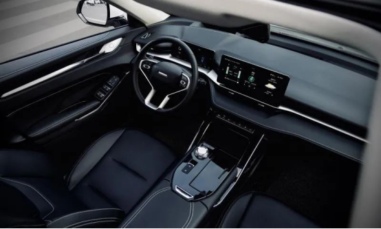 汽車大觀｜第二代CS55PLUS顏值智商雙在線，這才是年輕人想要的年終獎(jiǎng)的圖3