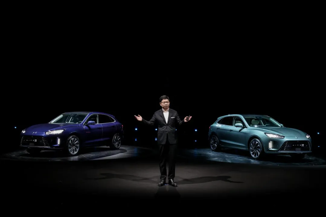 汽車大觀｜賽力斯SF5“折戟” AITO問界M5挑得起大梁？的圖2