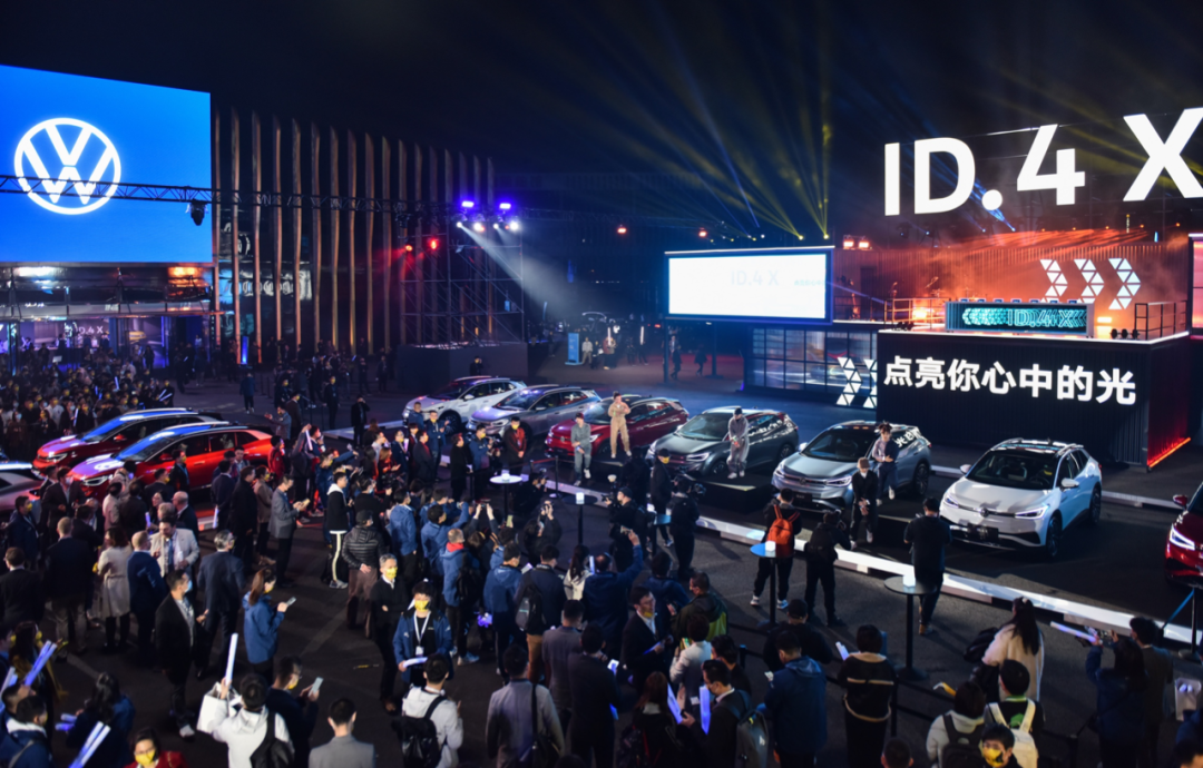 汽車大觀｜ID.4 X上市，能否點(diǎn)亮上汽大眾純電征程？的圖1
