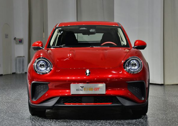 汽車大觀｜歐拉好貓GT版：復古主義下的酷颯力量的圖2