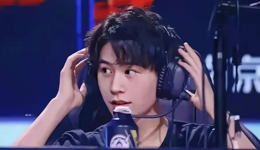 對決英文簡寫_對決的英文_英文對決怎么說