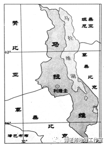 逆牵引构造 构造地质学_堑壕构造和u形构造_构造湖