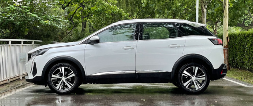 最个性的合资SUV？搭1.6T+8AT，内饰设计很前卫，销量如何？