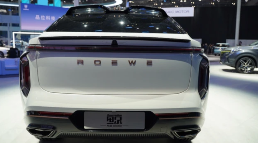 上海车展探馆:华为联名款车型上市,国产20万级"平民超跑"亮了 _栗争上