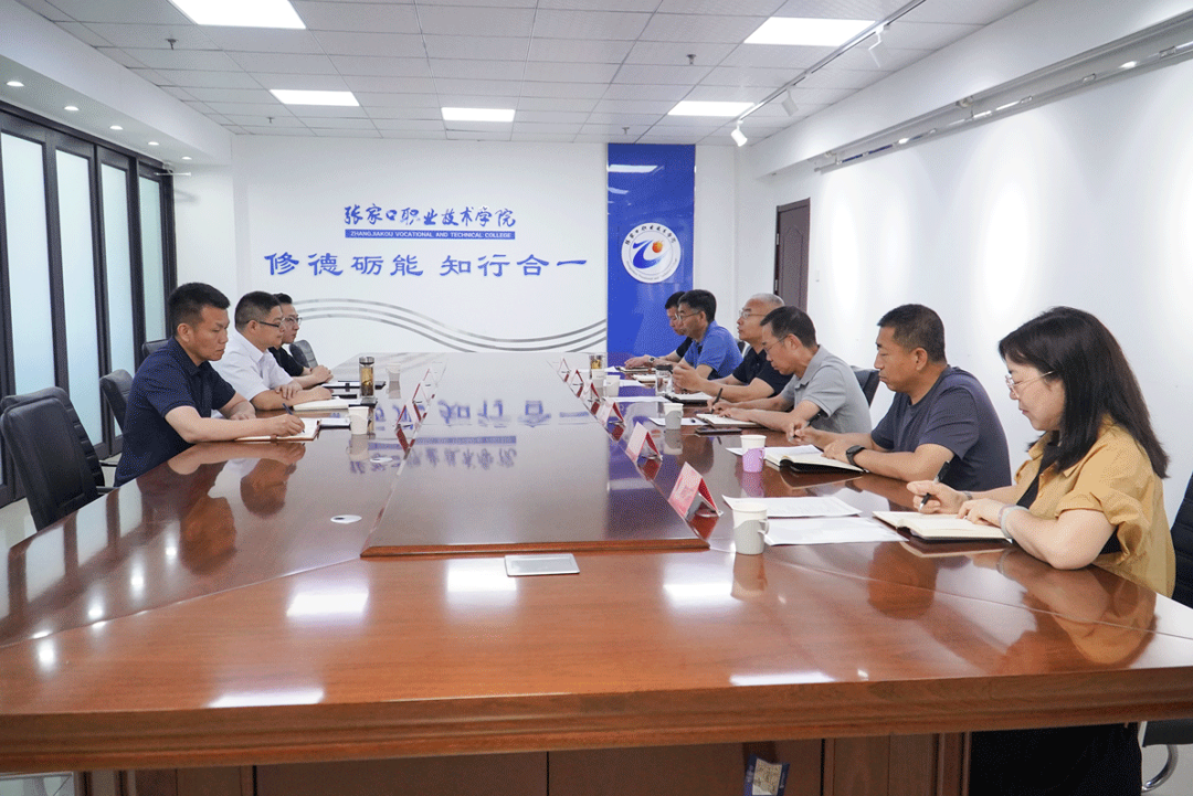 新闻速递 | 院长王立军与奇瑞控股集团相关负责人座谈