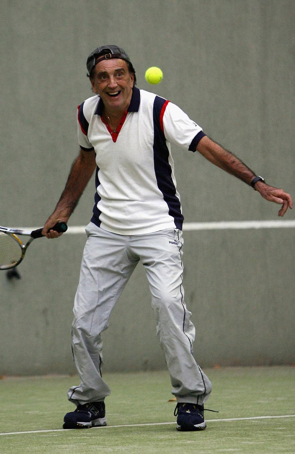 19656F7E37E499AA9AD4CAD5A6998BD1.png,0