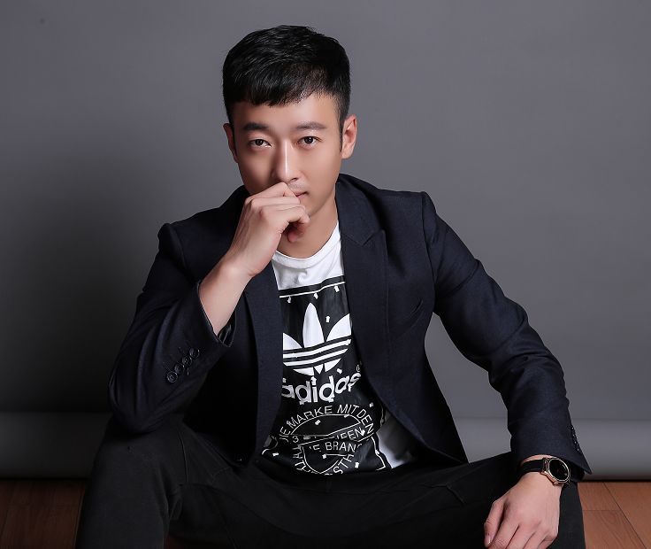 一次解决10年脱发，秃顶大叔秒变小鲜肉，如何做到的？