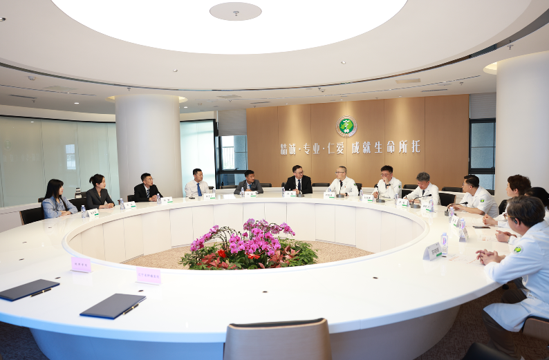 蛇牌学院是什么关注 ｜ 全国首家“蛇牌学院区域培训中心”在辽宁省肿瘤医院正式挂牌成立_https://www.jmylbn.com_新闻资讯_第2张