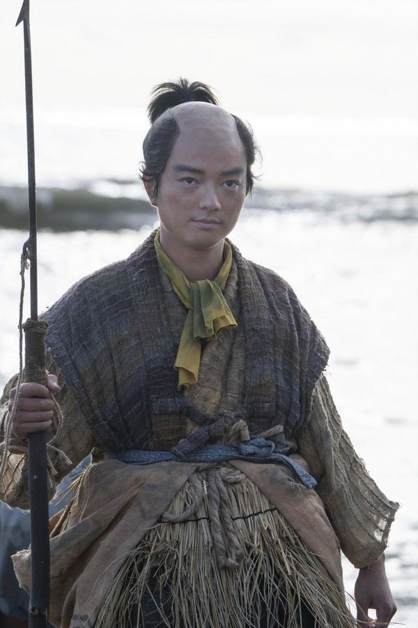 染谷将太在大河剧 麒麟降临 中正式登场 这位谁也没有见过的信长终于不再只是剪影了 猪猪日部落 微信公众号文章阅读