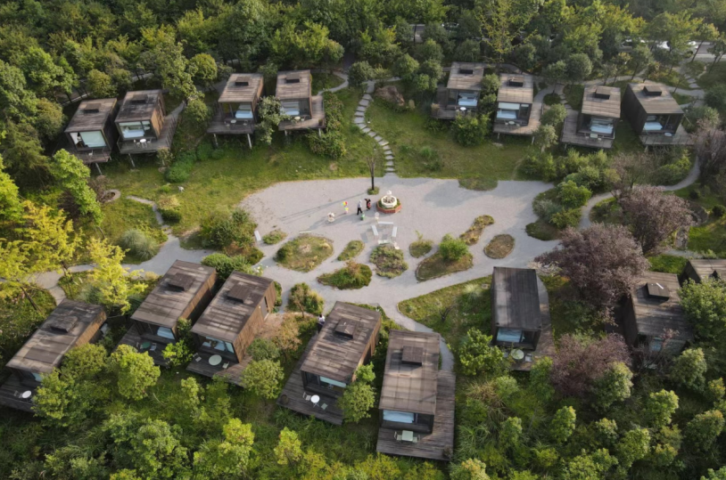 南川区大观镇金龙村5社杉语民宿南川区地址:南川区山王坪