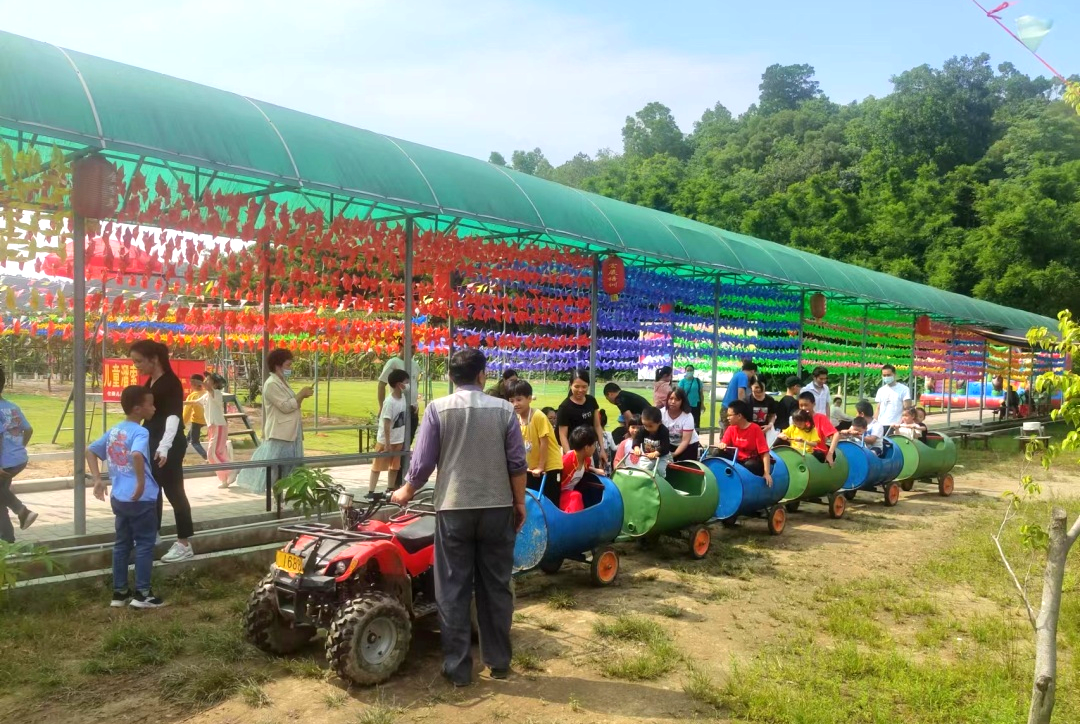 【中山三乡】金葫芦乐园88元3-4人游玩 烤鸡套票(不分大小,不限身高)