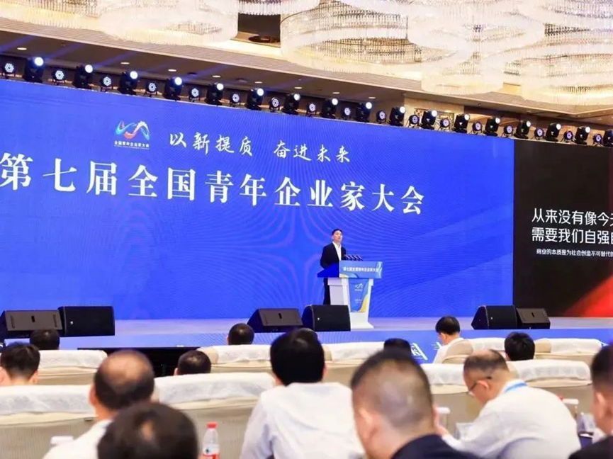 刘强东登新闻联播释放什么信号