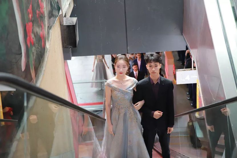 【服表班 . 招生简章】(图9)