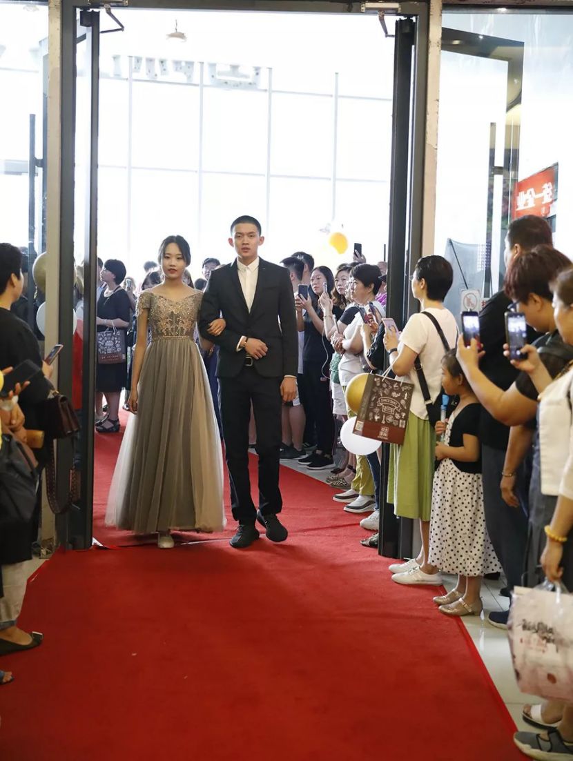 【服表班 . 招生简章】(图12)