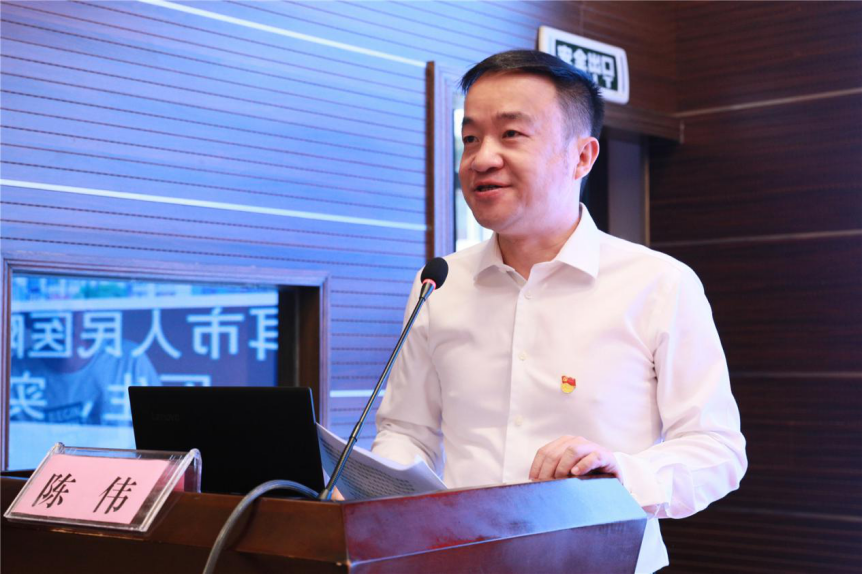 兰璋迪)(副院长杨海慧介绍医院基本情况)(李江华主任介绍医院住培情况