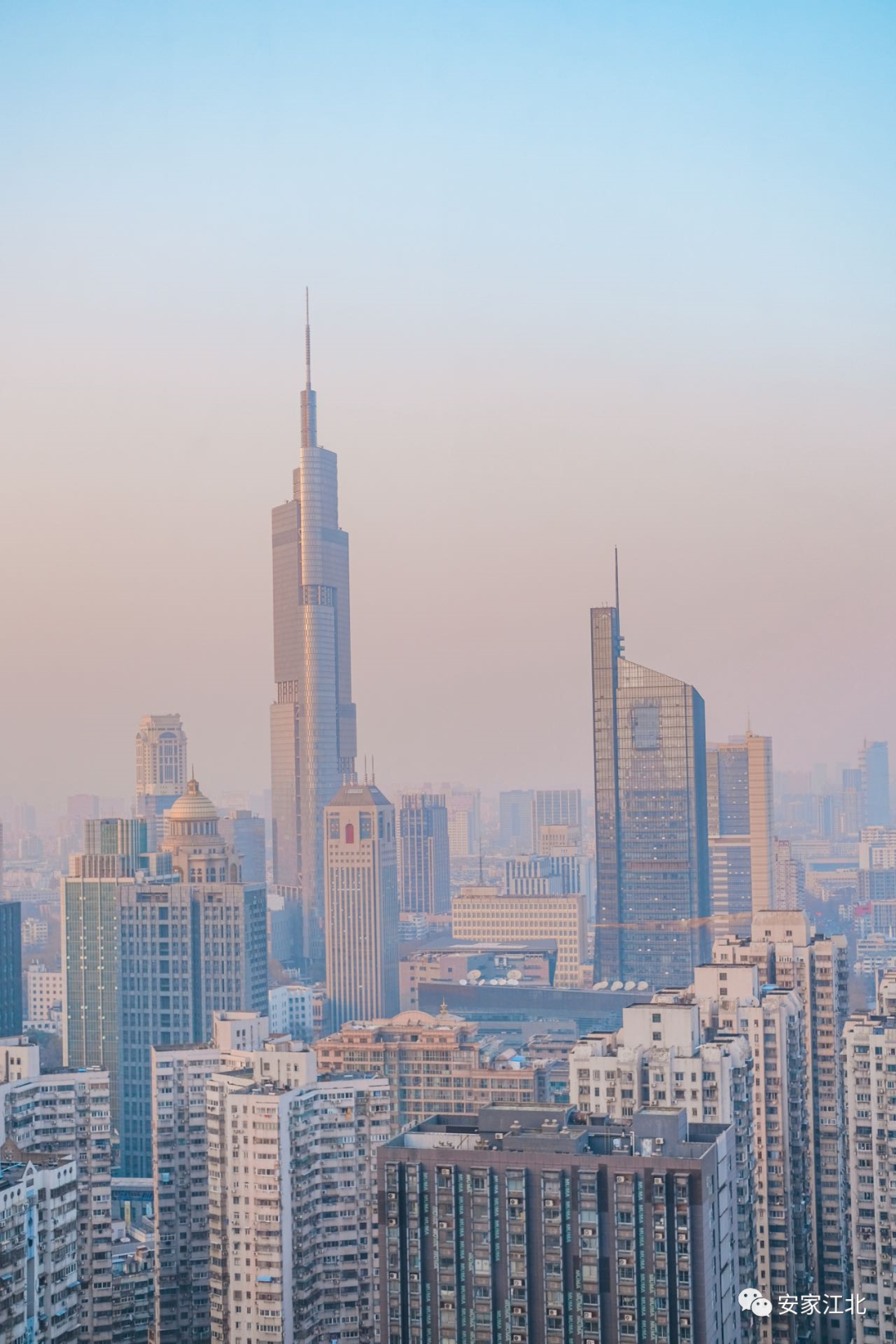 天际城市线工人不足_城市天际工业区人工不足_城市天际线工人不足