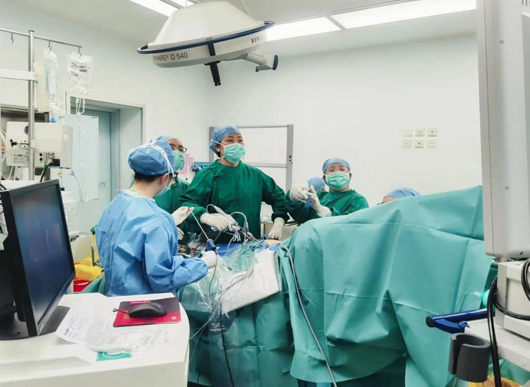 肌瘤钻怎么写肌瘤长满子宫，分布位置刁钻！医生如何拆解体内隐患“炸弹”？_https://www.jmylbn.com_新闻资讯_第3张