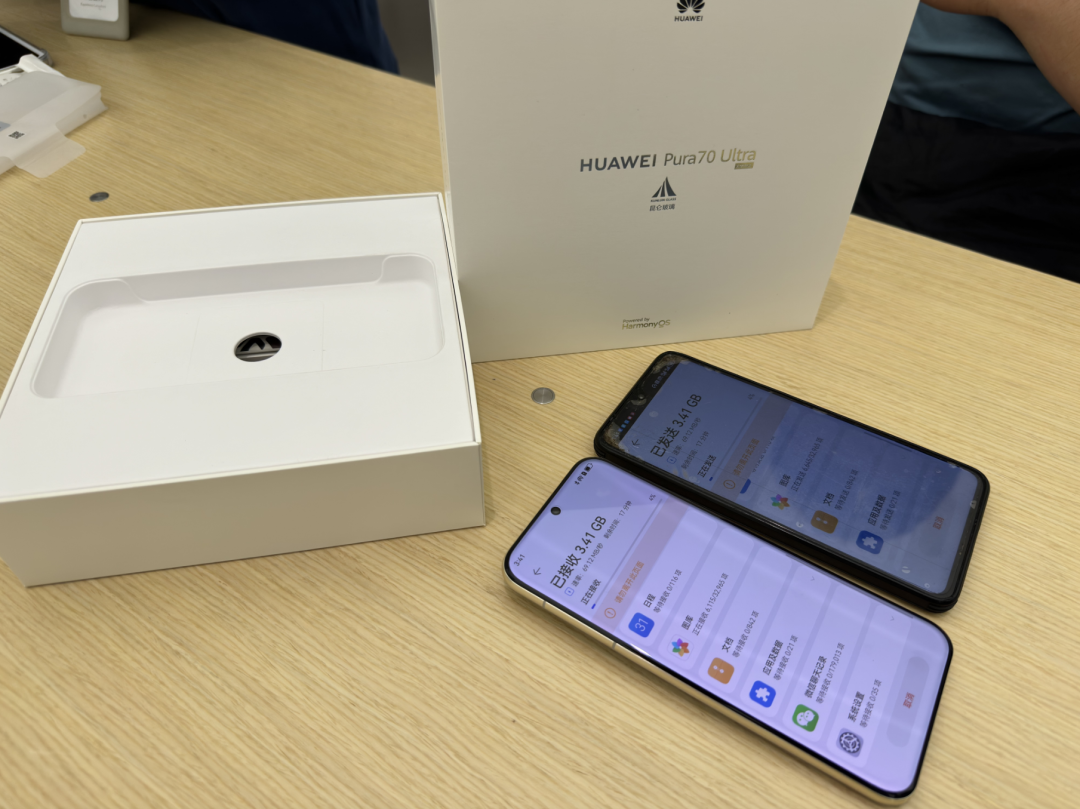 突击探访华为门店!我和买到pura 70的人聊了聊