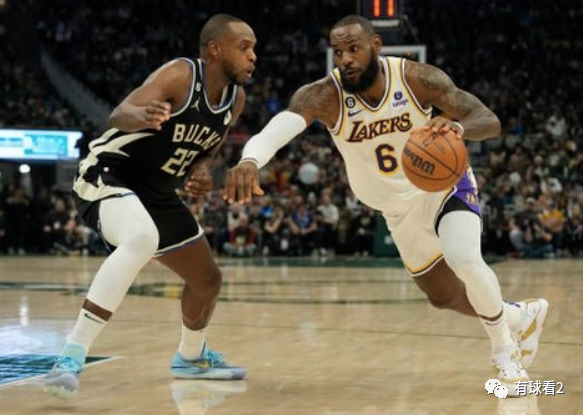 濃眉哥44+10 詹姆斯28+8+11  湖人力克雄鹿  普爾30分勇士擊退公牛 庫裏19+11+6湯普森26（23號籃球明星湖人）