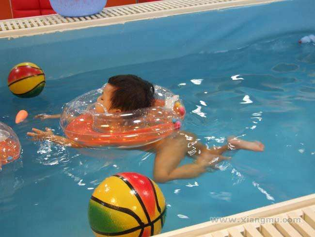 同樣是遊泳，為什麼別人的孩子越遊越健康？原來是忽略了這點！ 親子 第11張