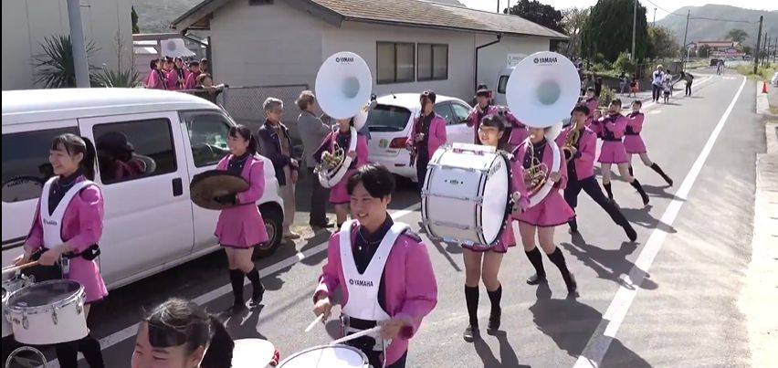京都街头神级吹奏队 这些日本女高中生好飒啊 世界音乐 微信公众号文章阅读 Wemp