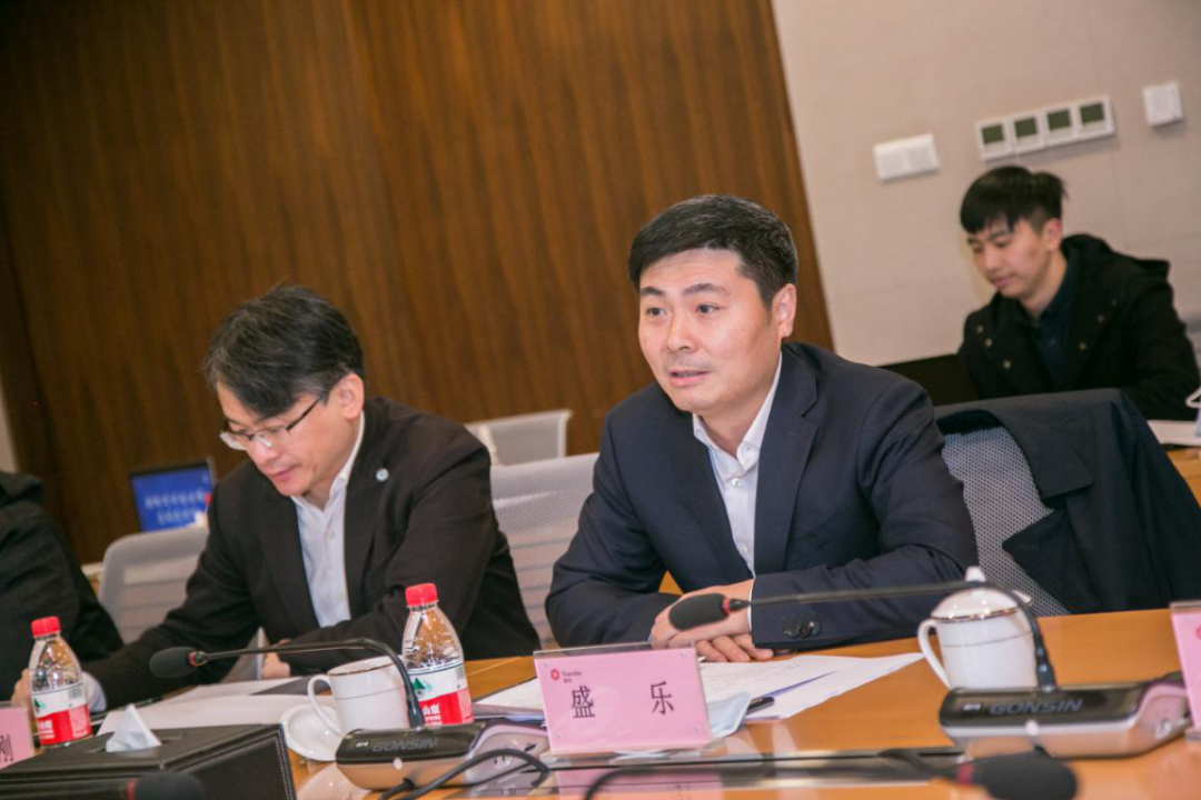 浙豫青年企业家座谈交流会在浙江传化集团举行,团河南省委副书记袁浩