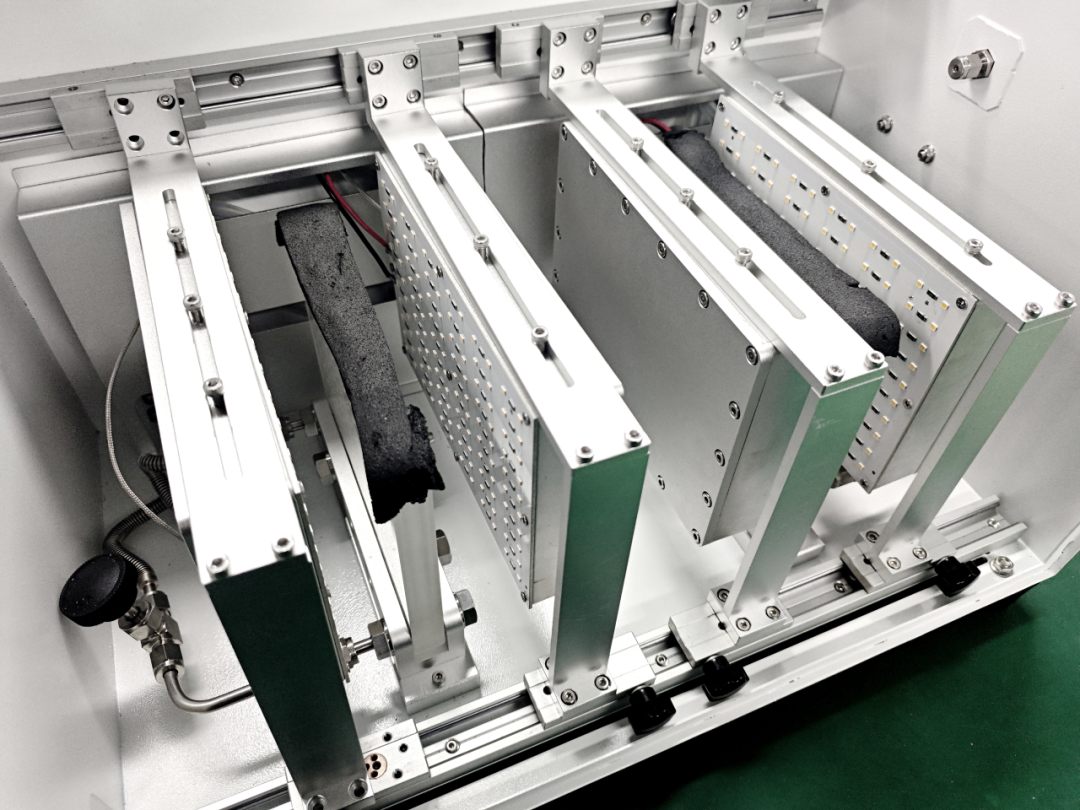 我司連續(xù)光化學(xué)設(shè)備合成維生素D3取得新突破