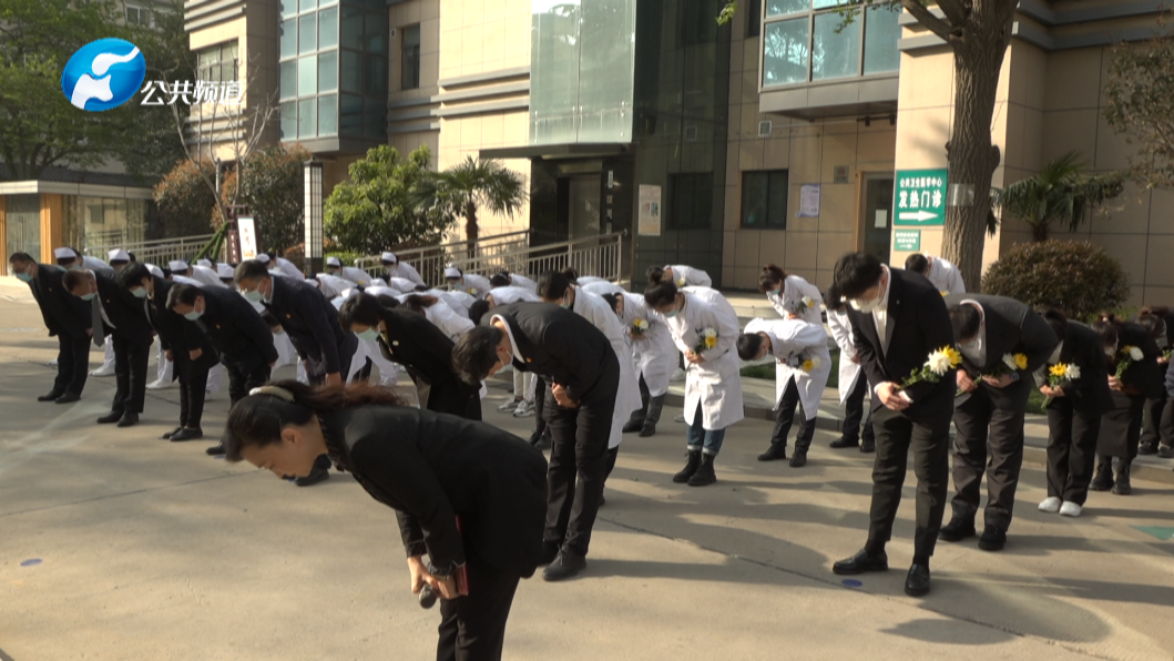 河南中医药大学第一附属医院举行“弘扬大医精神赓续红色血脉缅怀医院先辈”诵读纪念活动