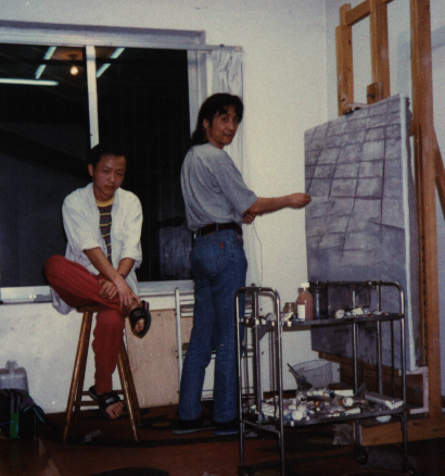 成都与启蒙老师何多苓先生 1995.bmp