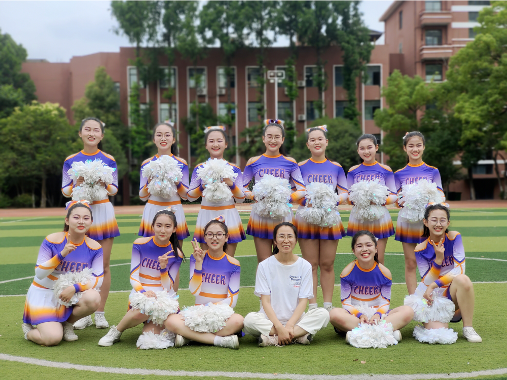 合肥市行知学校教育集团啦啦操队传来喜讯