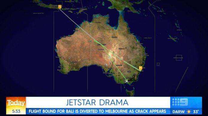 澳洲捷星客机空中出现裂缝！被迫改降！