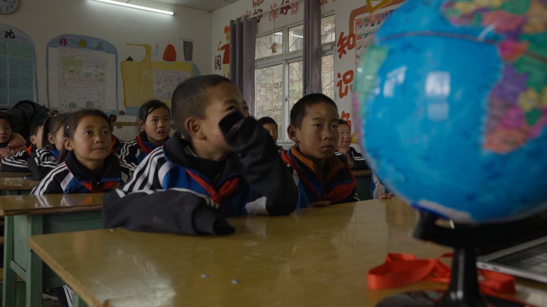 跨越山海 一场了不起的快手教学实验