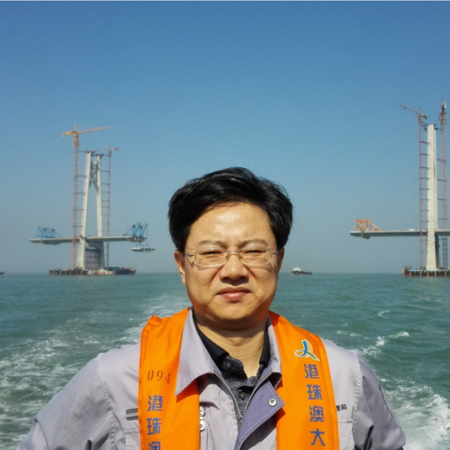 港珠澳大桥段国钦:"一辈子建好这一座桥,管好这一座桥"