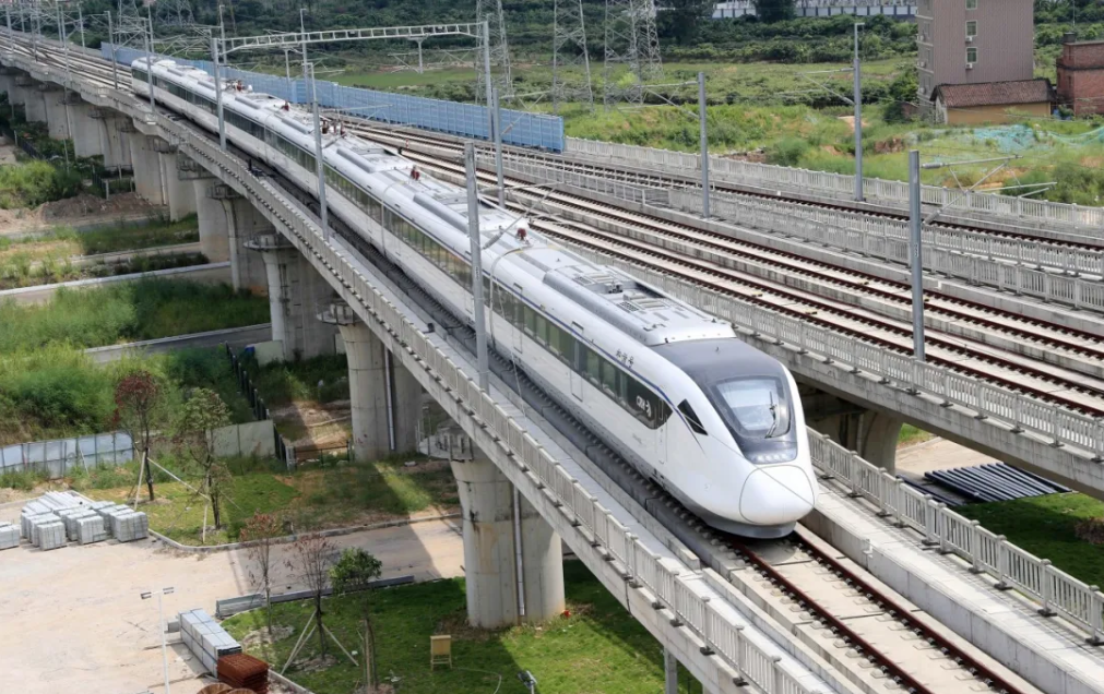 《粤港澳大湾区(城际)铁路建设规划》获批后首个城际铁路项目开工建设