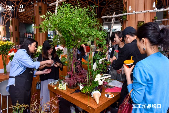 匠心在身边 车工坊带你玩hi友邻