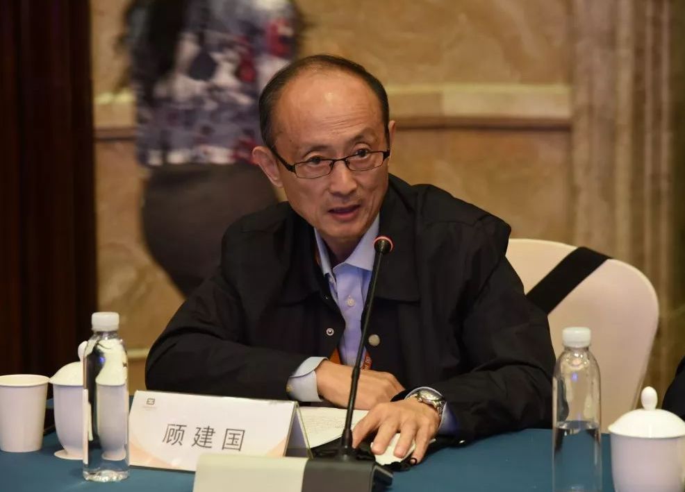 第四届中国网信产业前锋汇在桐乡顺利落幕，于晴总裁发表致辞