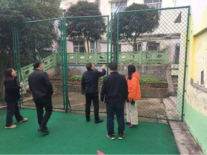 守底线 筑安全--高城镇深入开展校园安全检查高城镇,校园安全检查,校园安全管理,学校安全隐患,消除安全隐患