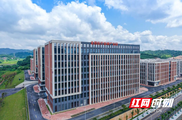 医疗器械怎么招商锚定年度目标 长沙开福金霞医疗器械产业园招商攻势全面升级_https://www.jmylbn.com_新闻资讯_第1张