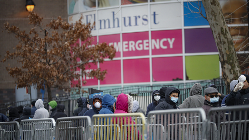 美海军医疗船仅收治了3位病人，纽约医护人员怒批：这简直是个笑话