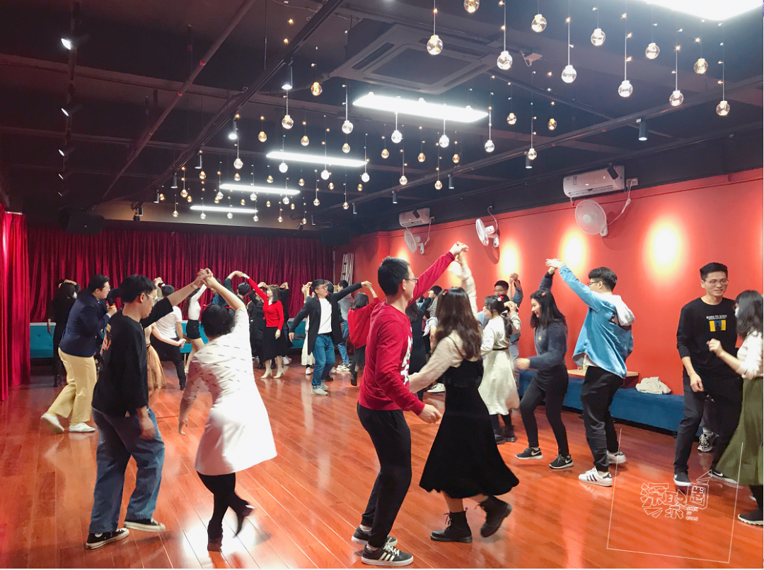 双人社交舞蹈用学习舞蹈的方式认识你swing舞蹈交友会