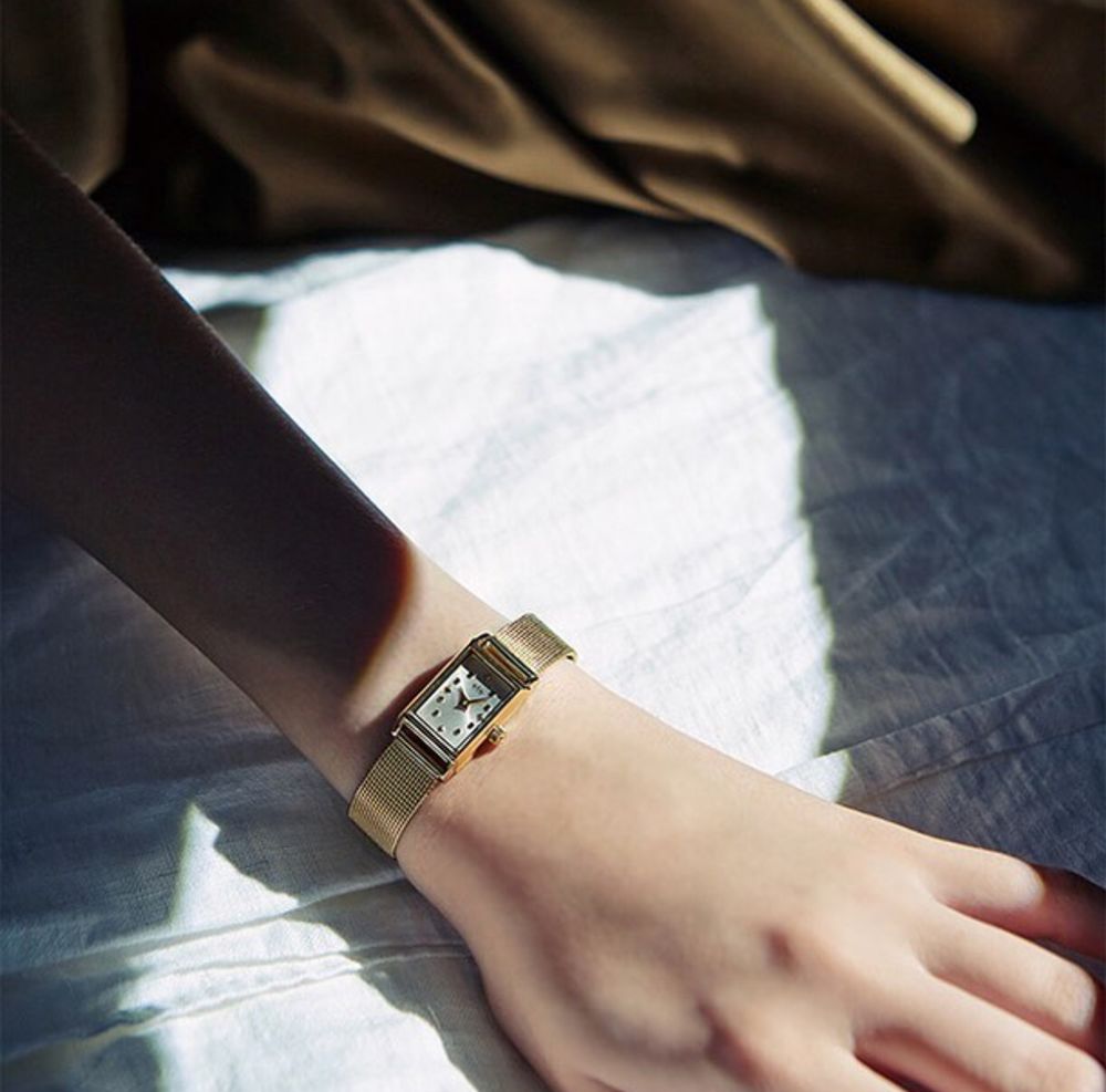 女生想抬氣質，買塊錶吧！