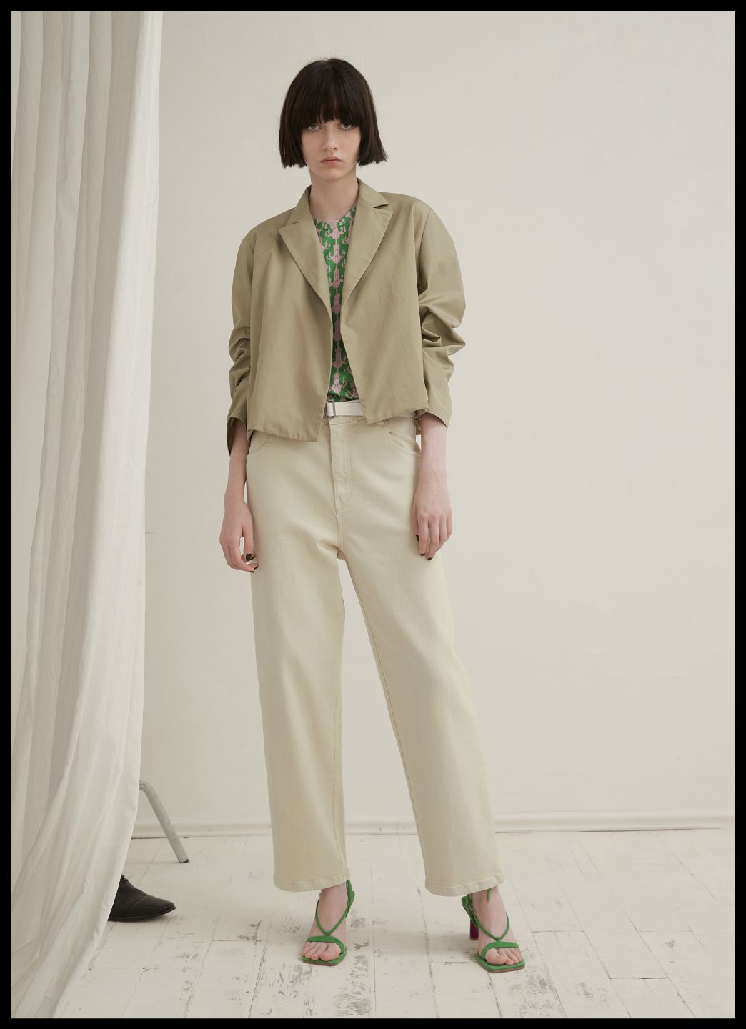 jnby江南布衣她自信坦然