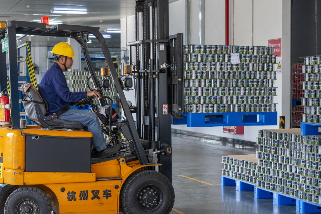 图片3 双钱产业生产车间.png